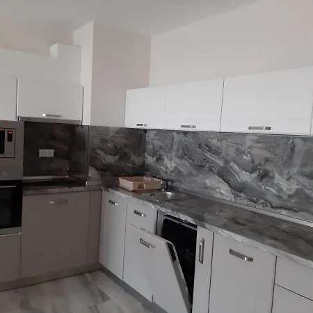 Deluxe 7 * セインツ・コンスタンティン＆ヘレナ