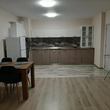 Deluxe 7 Sf. Constantin și Elena